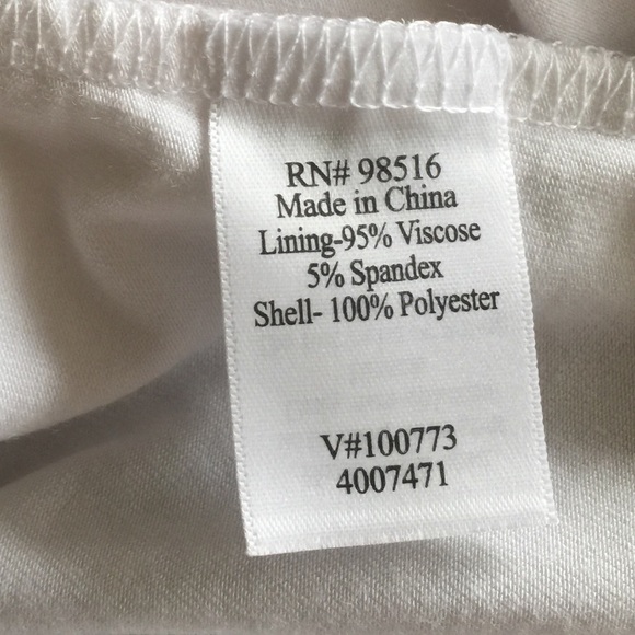 Coldwater Creek sleeveless top w/ sewn leaves10-12 - Picture 4 of 6